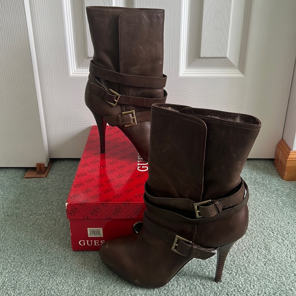 Guess brown fur lined booties